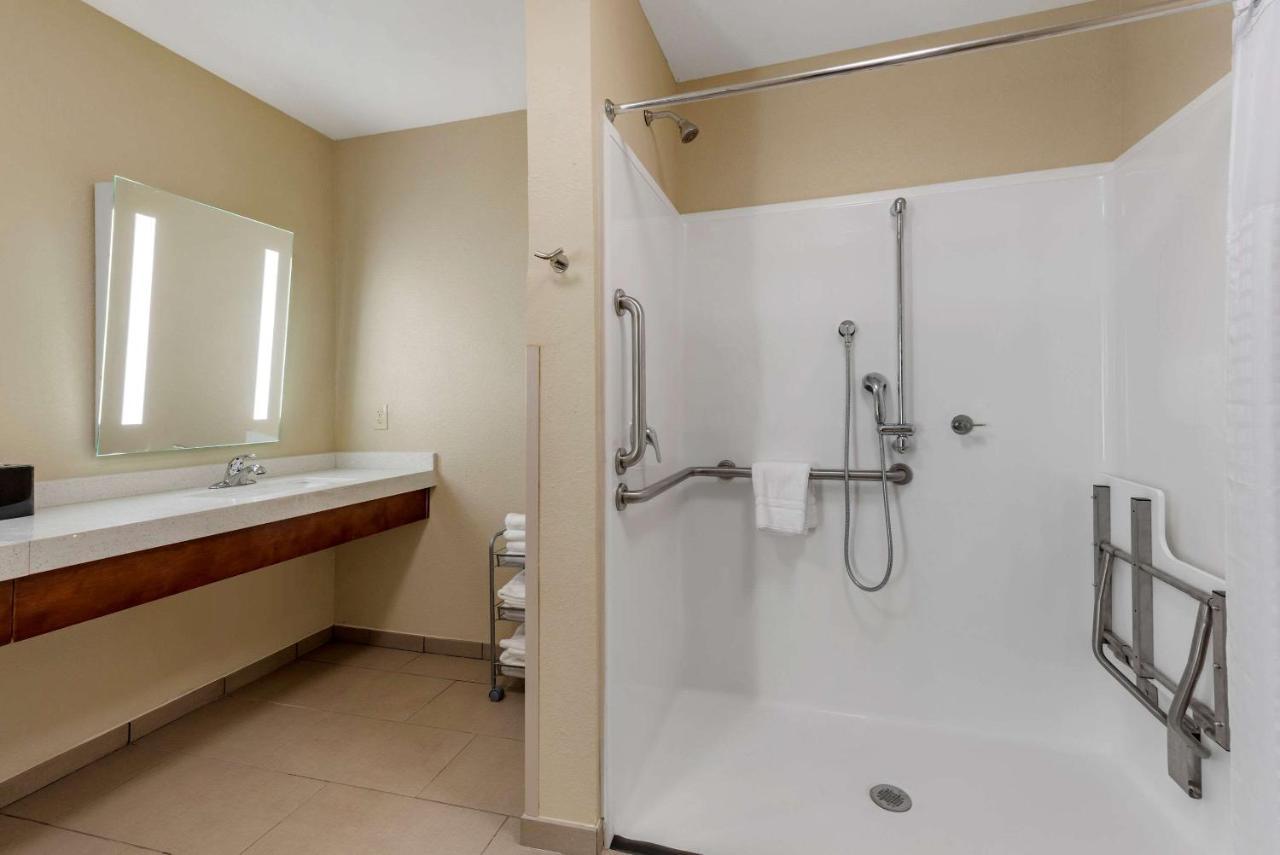 Comfort Suites Dry Ridge Bagian luar foto