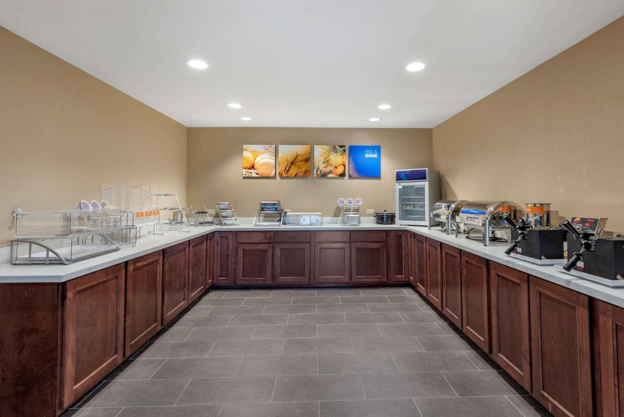 Comfort Suites Dry Ridge Bagian luar foto