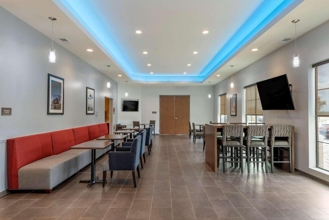 Comfort Suites Dry Ridge Bagian luar foto